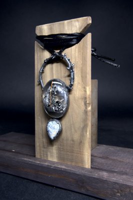 Merlinite Witch's Scrying Mirror